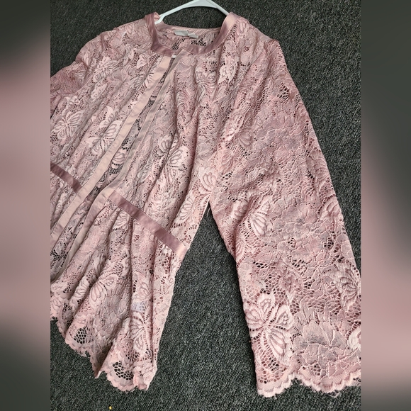 Pink blouse - Picture 4 of 5